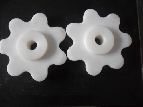 關(guān)于如何解決尼龍齒輪定型的問(wèn)題