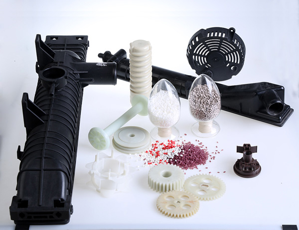 如果改性尼龍注塑產(chǎn)品澆口處發(fā)白應(yīng)該怎么辦?